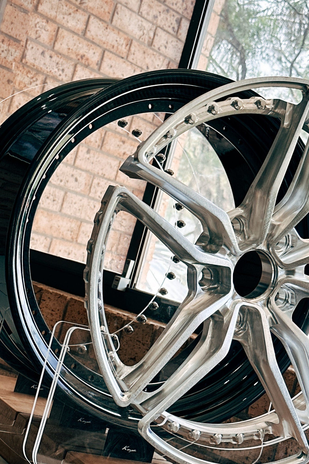 KOYA l CARBON WHEEL