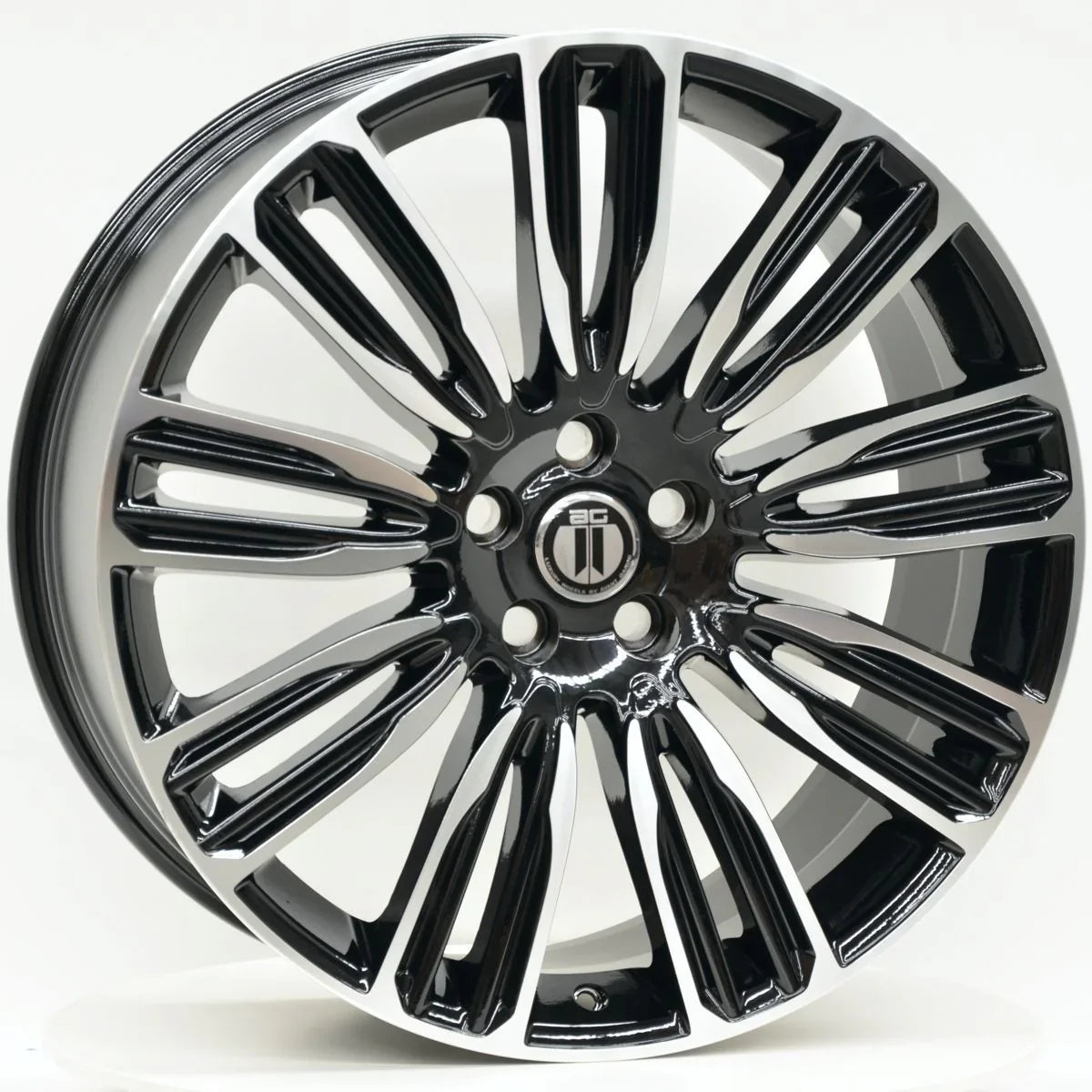 Vela l Black Machined Face / Gloss Black / Grey