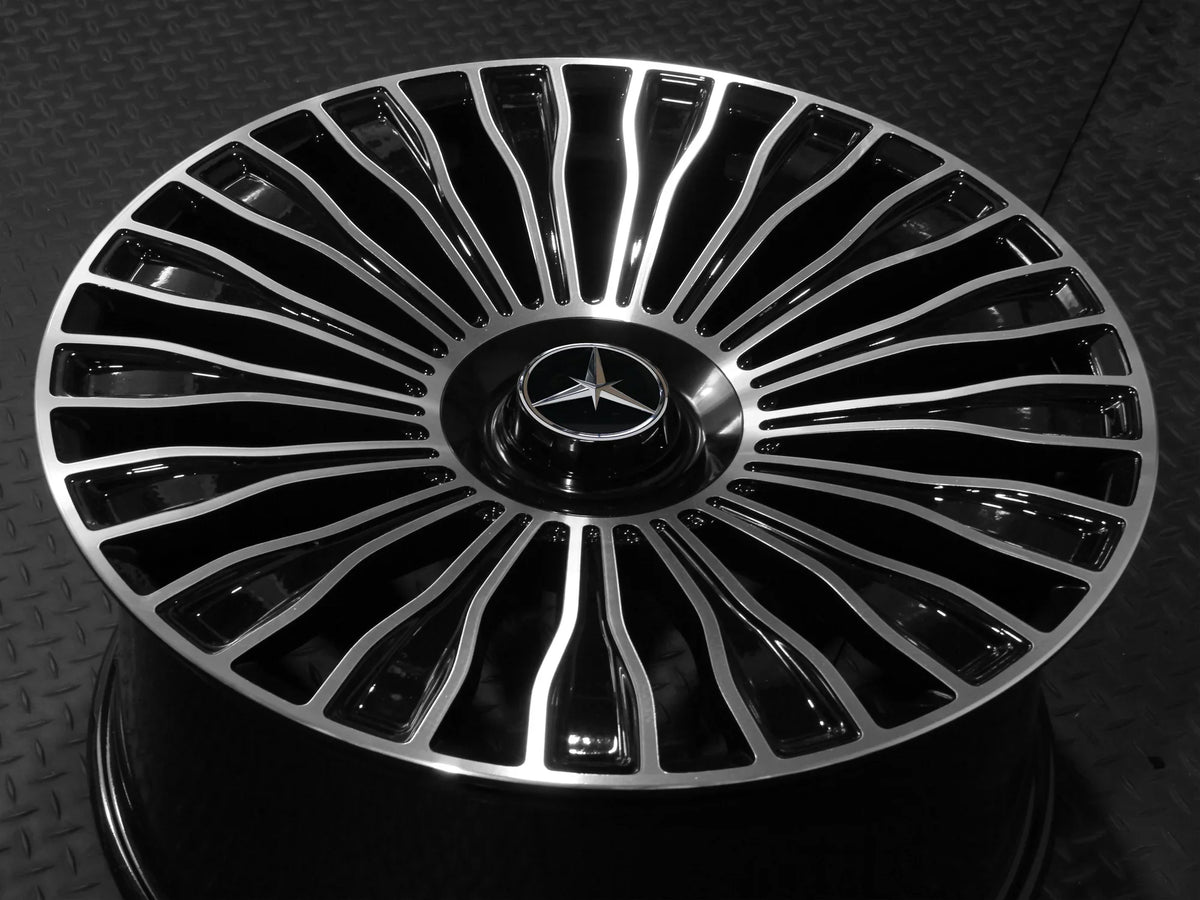 MC822 GLOSS BLACK MACHINED FACE